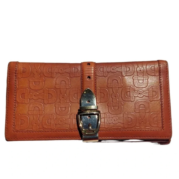 Gucci Handbags - Authentic Gucci Sylvie Horsebit Pattern Leather Long Wallet